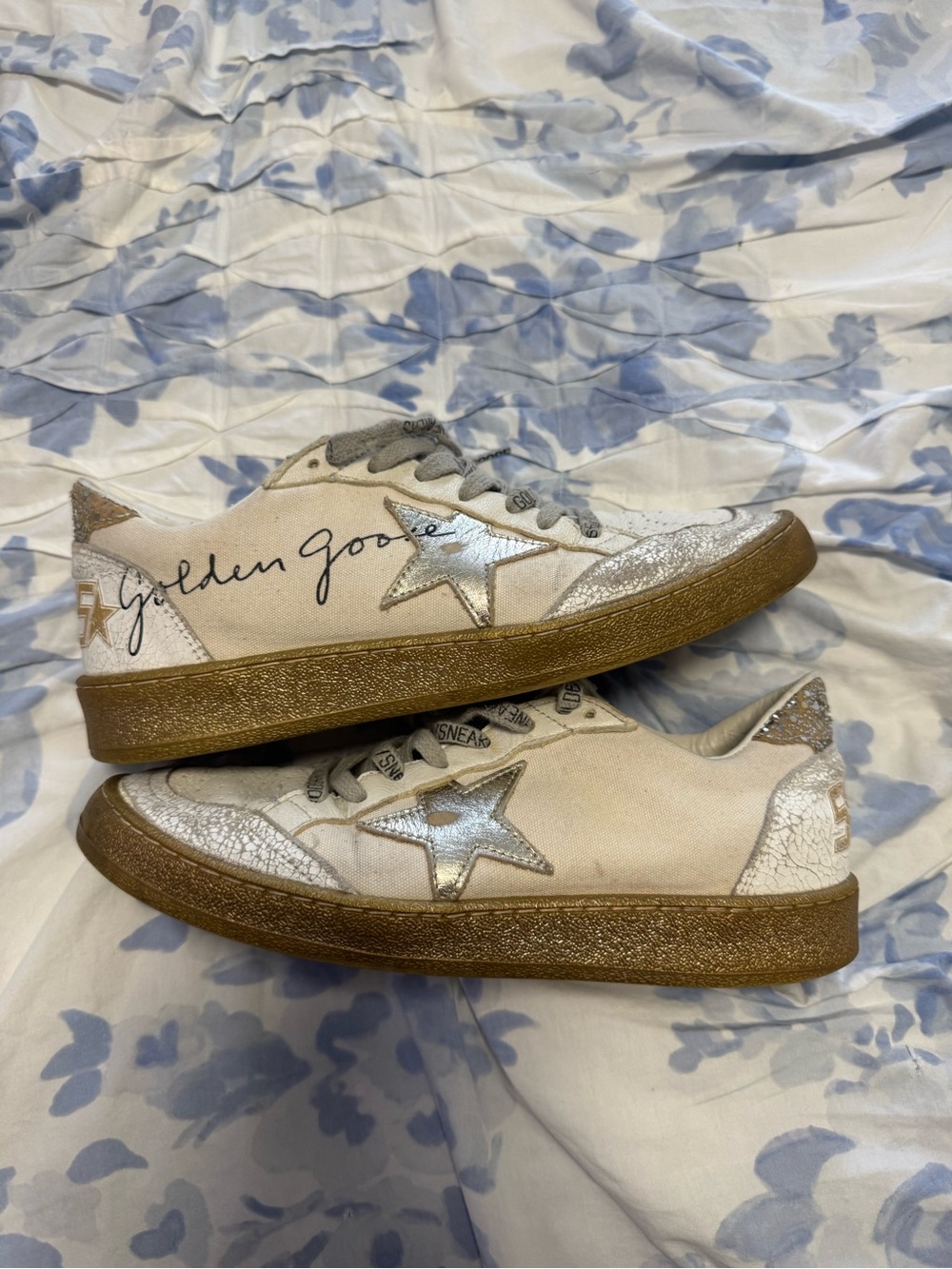 Golden Goose Cream & Silver Superstar Low-Top Sneakers with Gold Soles